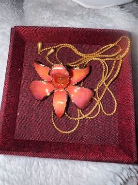 Vintage 24K Gold-trim Lacquer Dipped Pink Dendrobium Orchid 20" Necklace